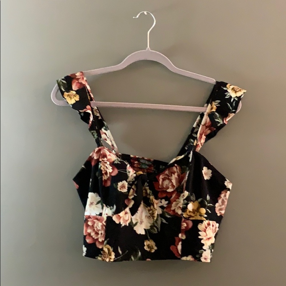 New with Tags, floral cropped top